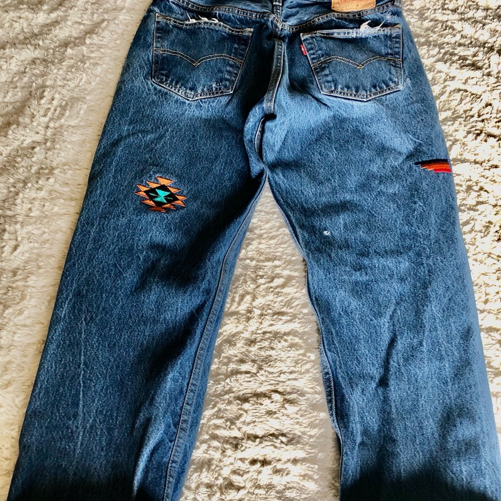 Levi Button Front - Picture 5 of 6